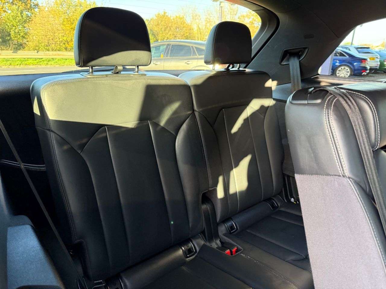 2016 AUDI Q7 2016 AUDI Q7