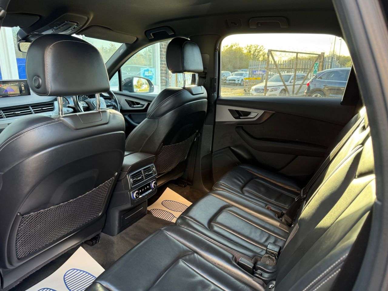 2016 AUDI Q7 2016 AUDI Q7