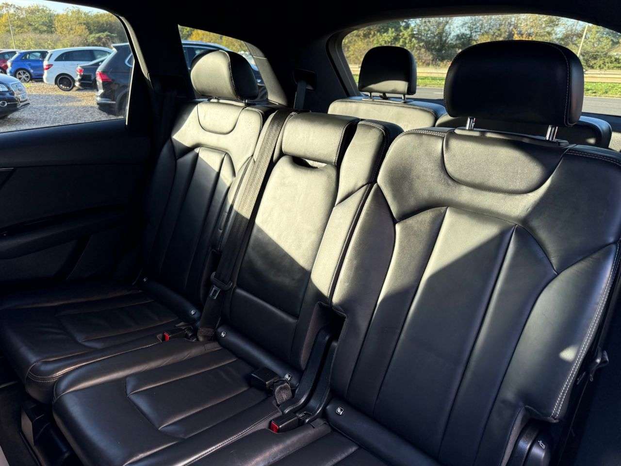 2016 AUDI Q7 2016 AUDI Q7