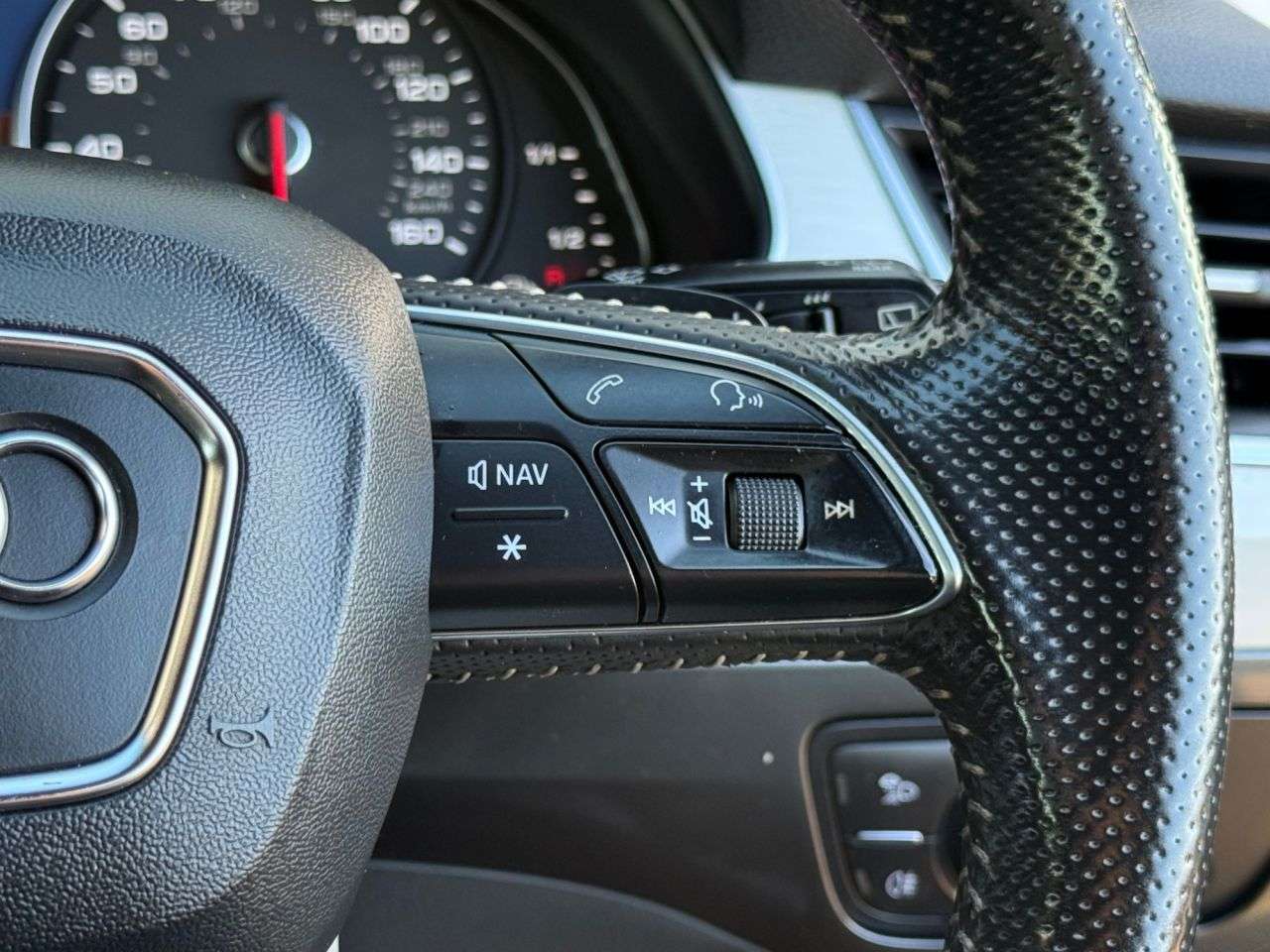 2016 AUDI Q7 2016 AUDI Q7