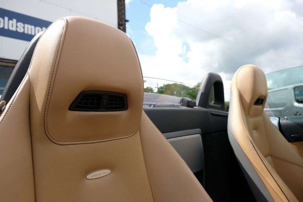 2011 MERCEDES SLS 2011 MERCEDES SLS