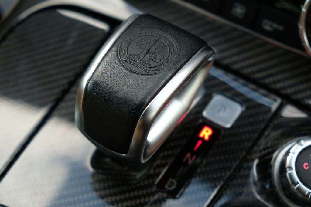 2011 MERCEDES SLS 2011 MERCEDES SLS