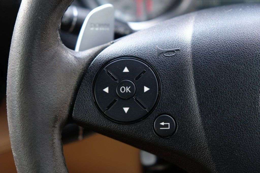 2011 MERCEDES SLS 2011 MERCEDES SLS