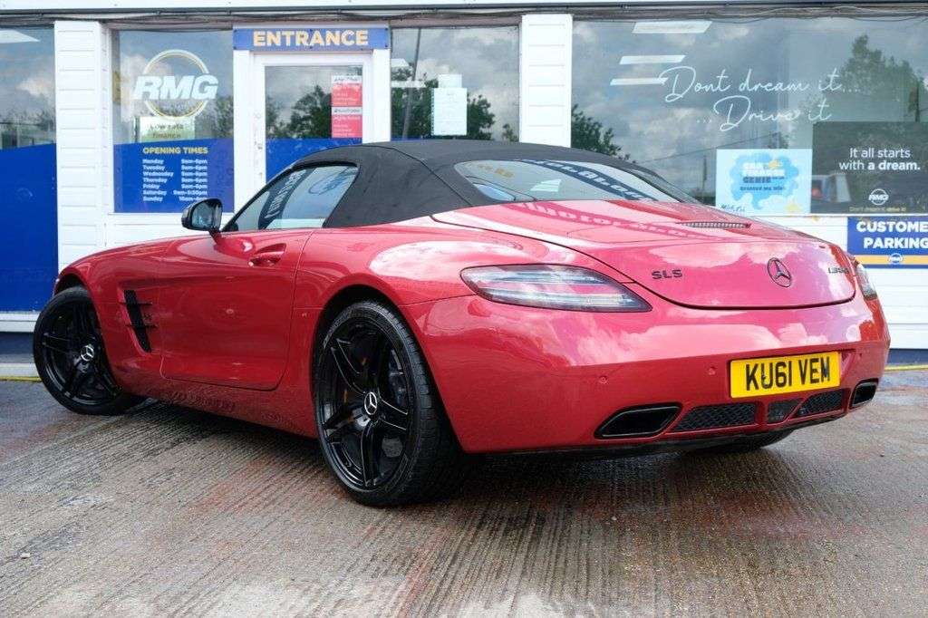 2011 MERCEDES SLS 2011 MERCEDES SLS