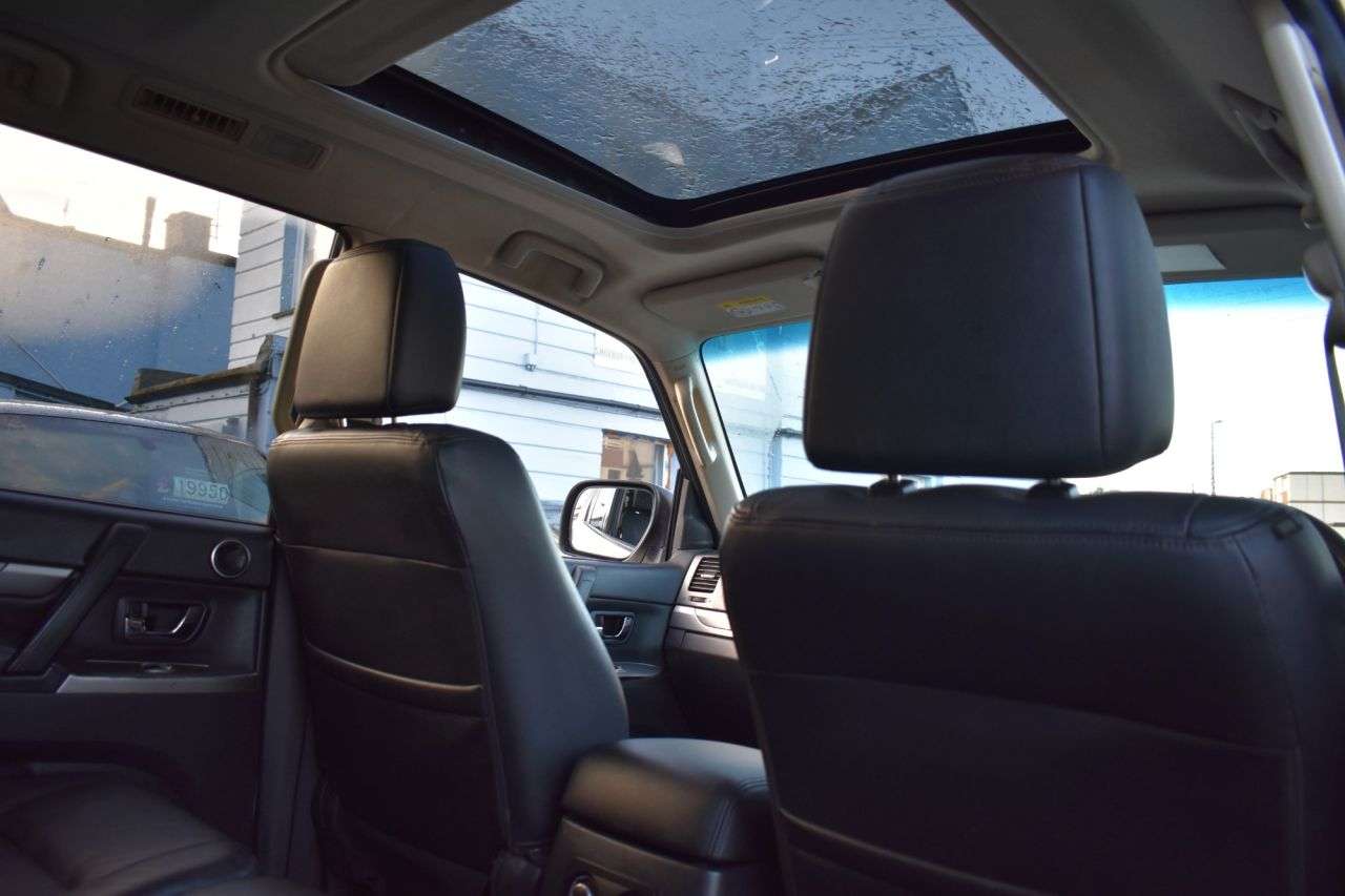 2018 MITSUBISHI SHOGUN 2018 MITSUBISHI SHOGUN