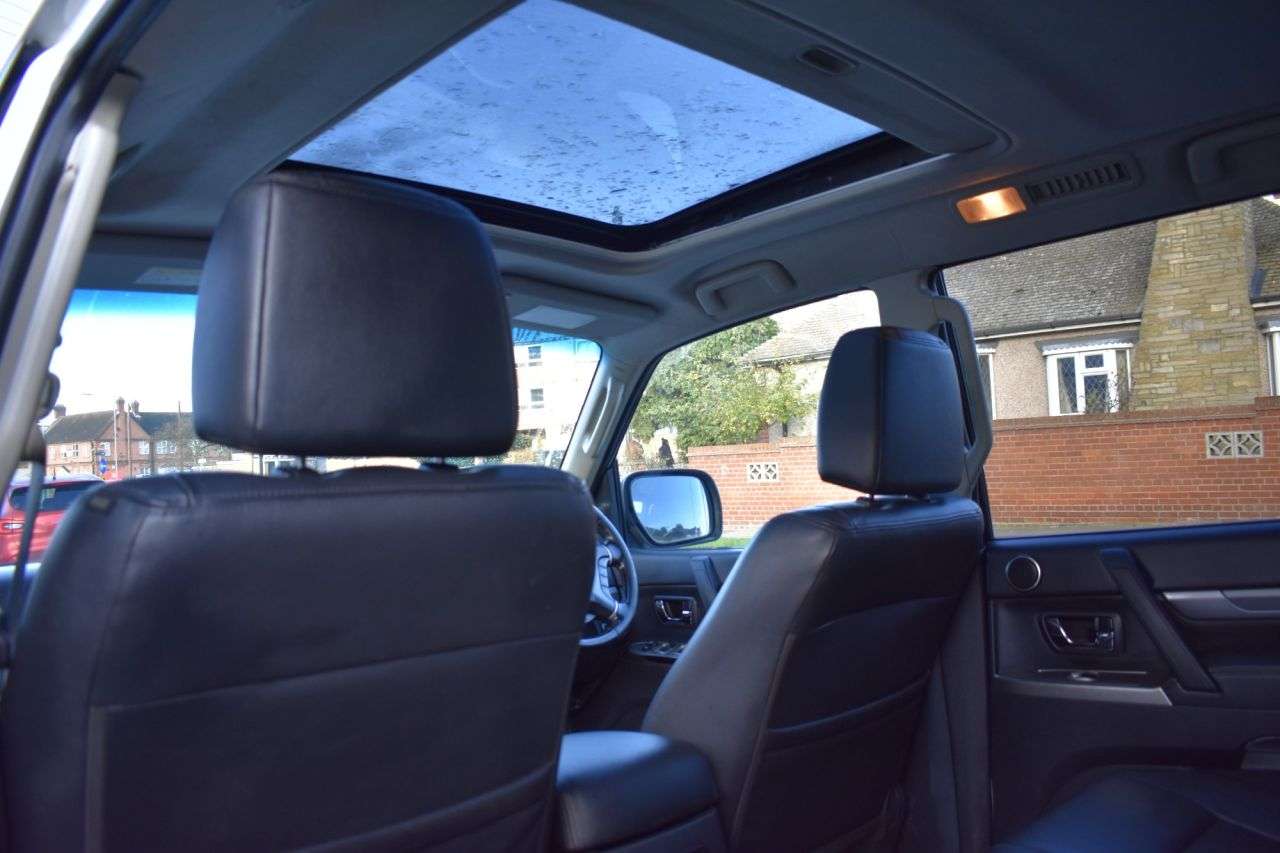 2018 MITSUBISHI SHOGUN 2018 MITSUBISHI SHOGUN