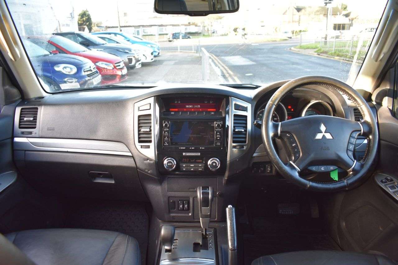 2018 MITSUBISHI SHOGUN 2018 MITSUBISHI SHOGUN