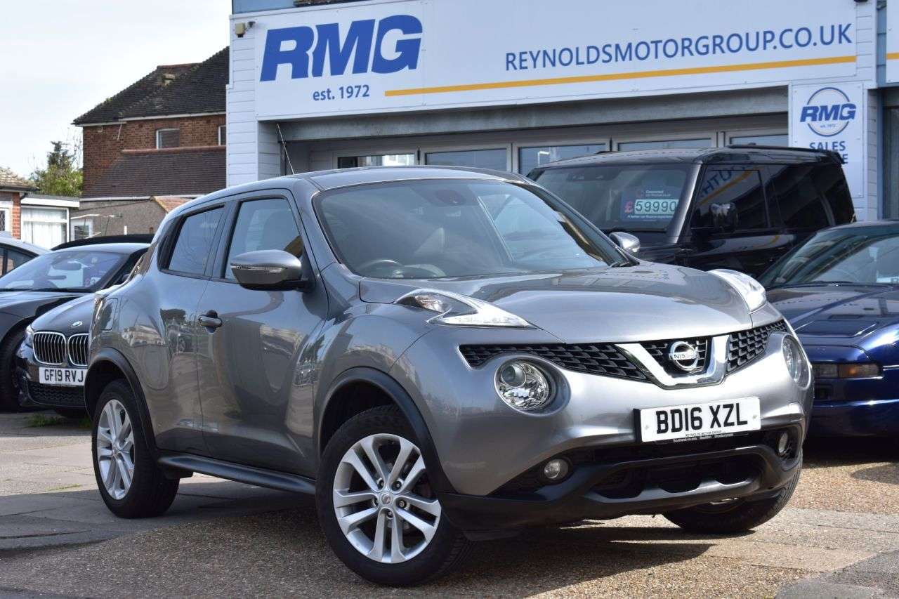 A 2016 NISSAN JUKE 1.6 N-Connecta Petrol XTRON 117ps AUTOMATIC | LOW MILES | REVERSE CAMERA RE A 2016 NISSAN JUKE 1.6 N-Connecta Petrol XTRON 117ps AUTOMATIC | LOW MILES | REVERSE CAMERA RE