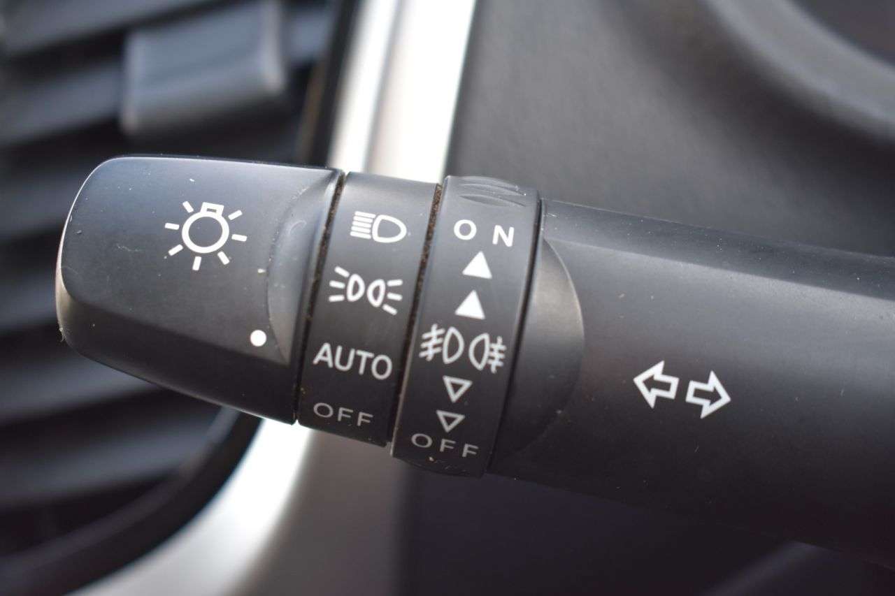 0 MITSUBISHI L200 0 MITSUBISHI L200