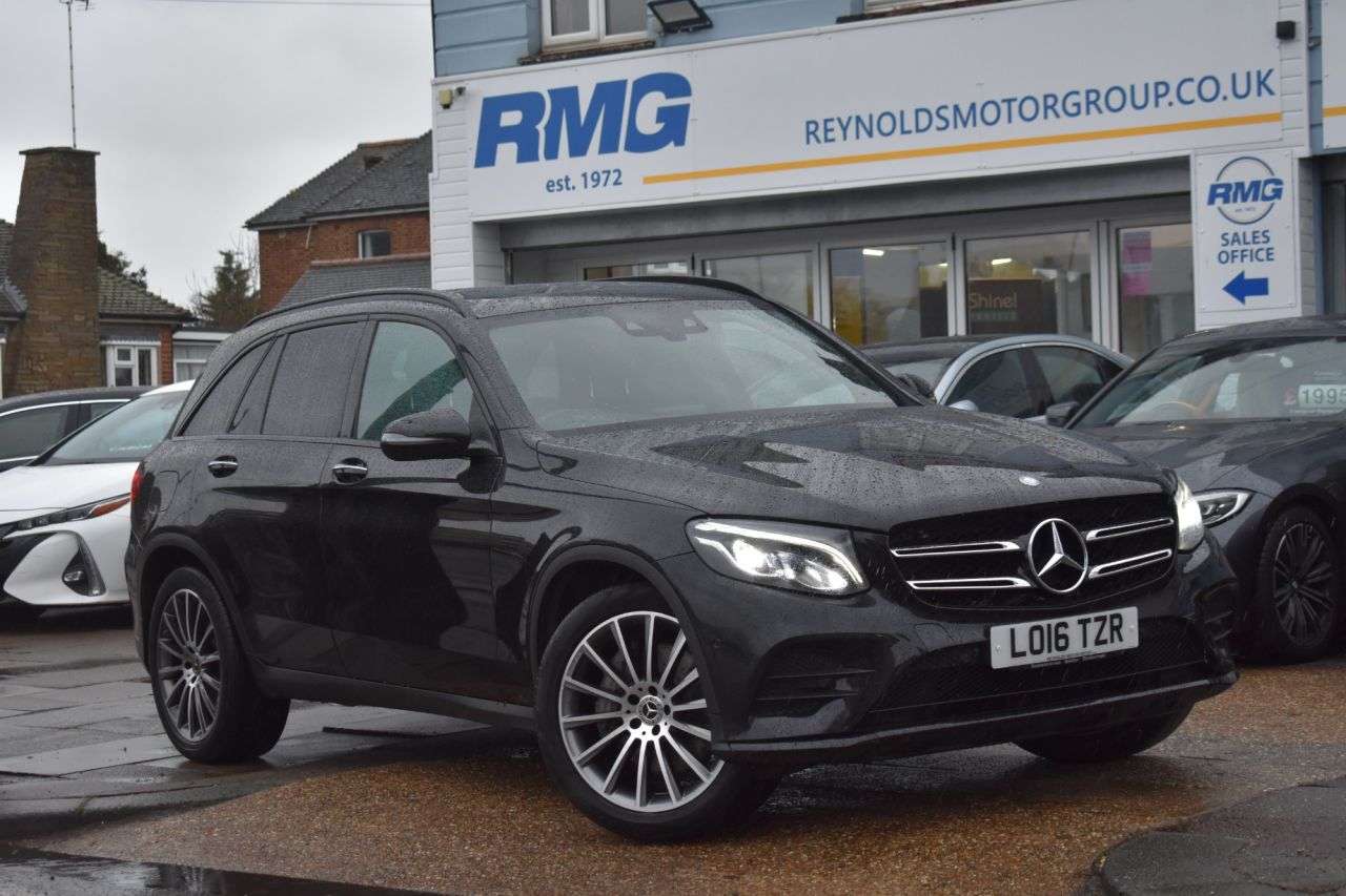 A 2016 MERCEDES-BENZ GLC 2.1 GLC220d AMG LINE PREMIUM | G-TRONIC | 4MATIC | PANORAMIC ROOF | UPGRADE A 2016 MERCEDES-BENZ GLC 2.1 GLC220d AMG LINE PREMIUM | G-TRONIC | 4MATIC | PANORAMIC ROOF | UPGRADE