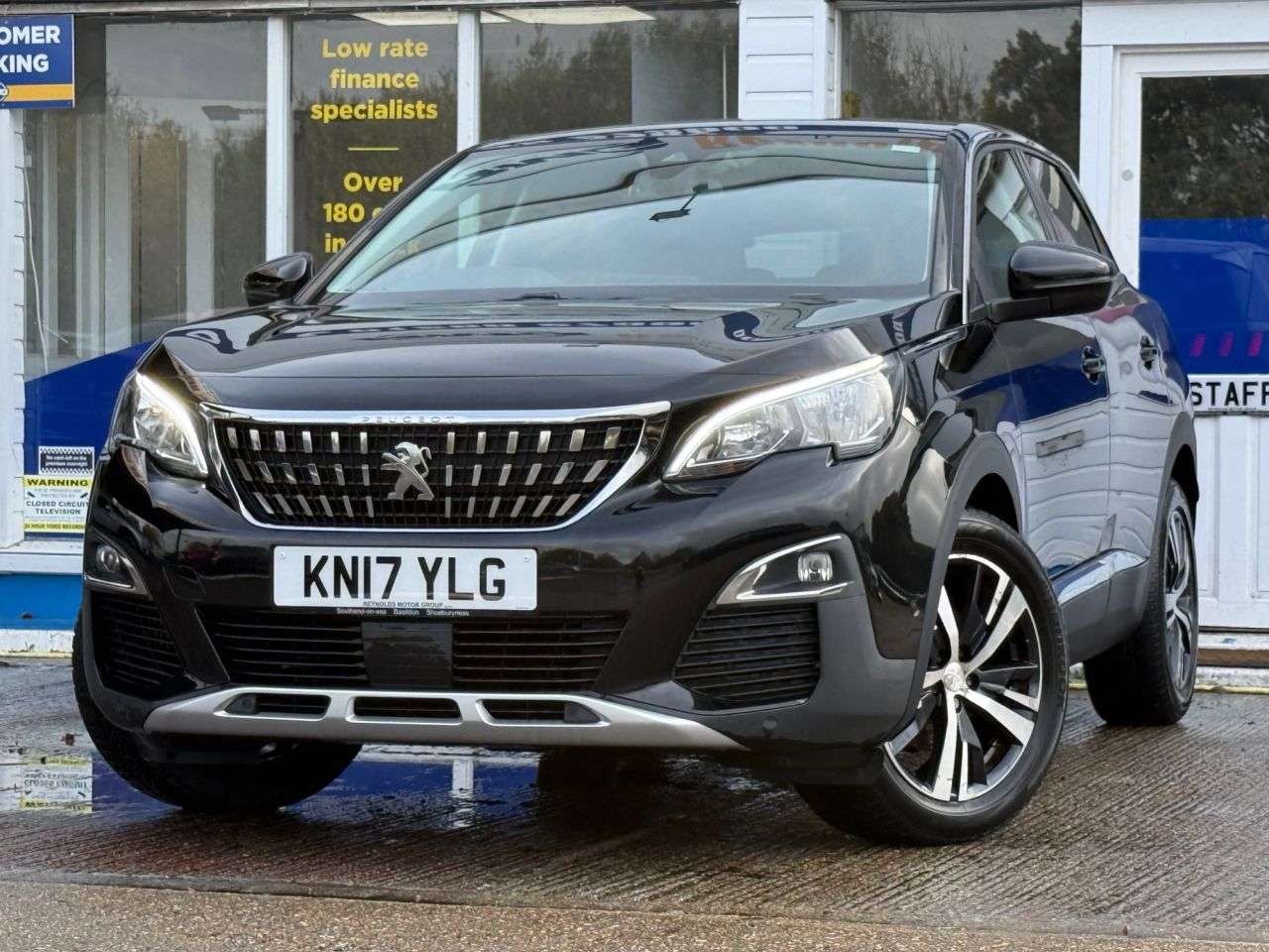 2017 PEUGEOT 3008 2017 PEUGEOT 3008