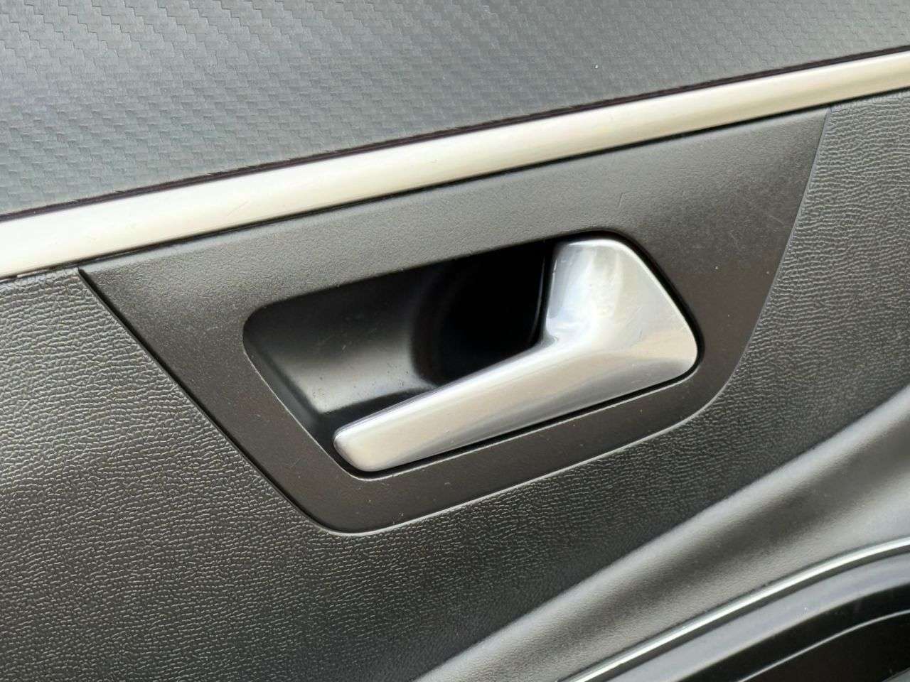 2017 PEUGEOT 3008 2017 PEUGEOT 3008