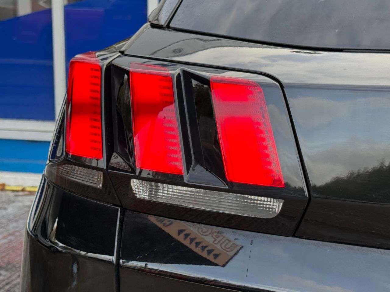 2017 PEUGEOT 3008 2017 PEUGEOT 3008