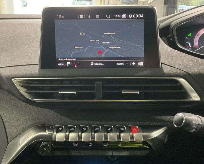 2017 PEUGEOT 3008 2017 PEUGEOT 3008