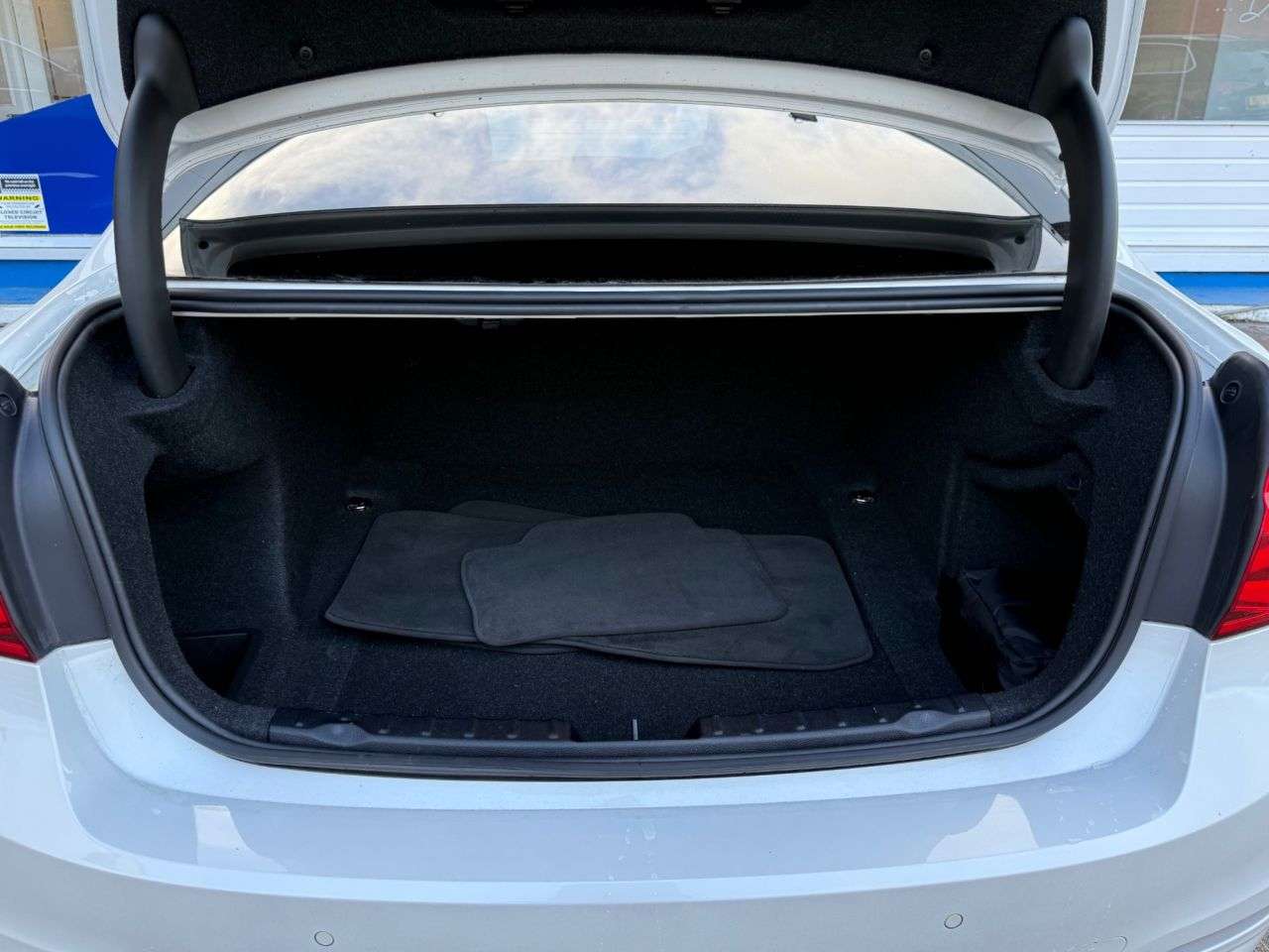 2017 BMW 3 SERIES 2017 BMW 3 SERIES