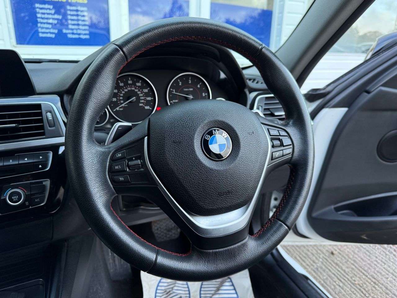 2017 BMW 3 SERIES 2017 BMW 3 SERIES