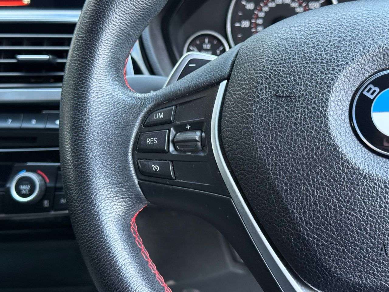 2017 BMW 3 SERIES 2017 BMW 3 SERIES