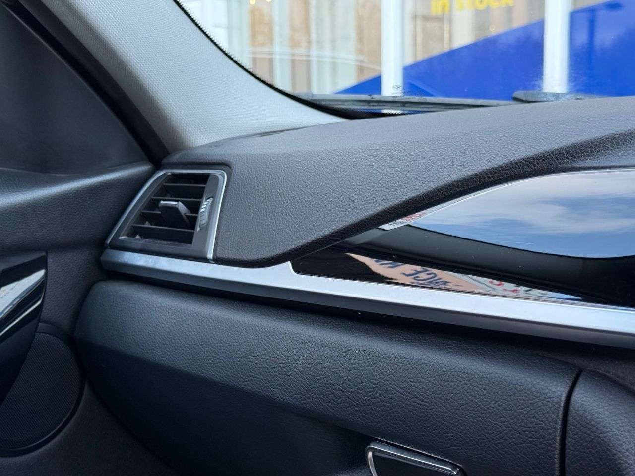 2017 BMW 3 SERIES 2017 BMW 3 SERIES