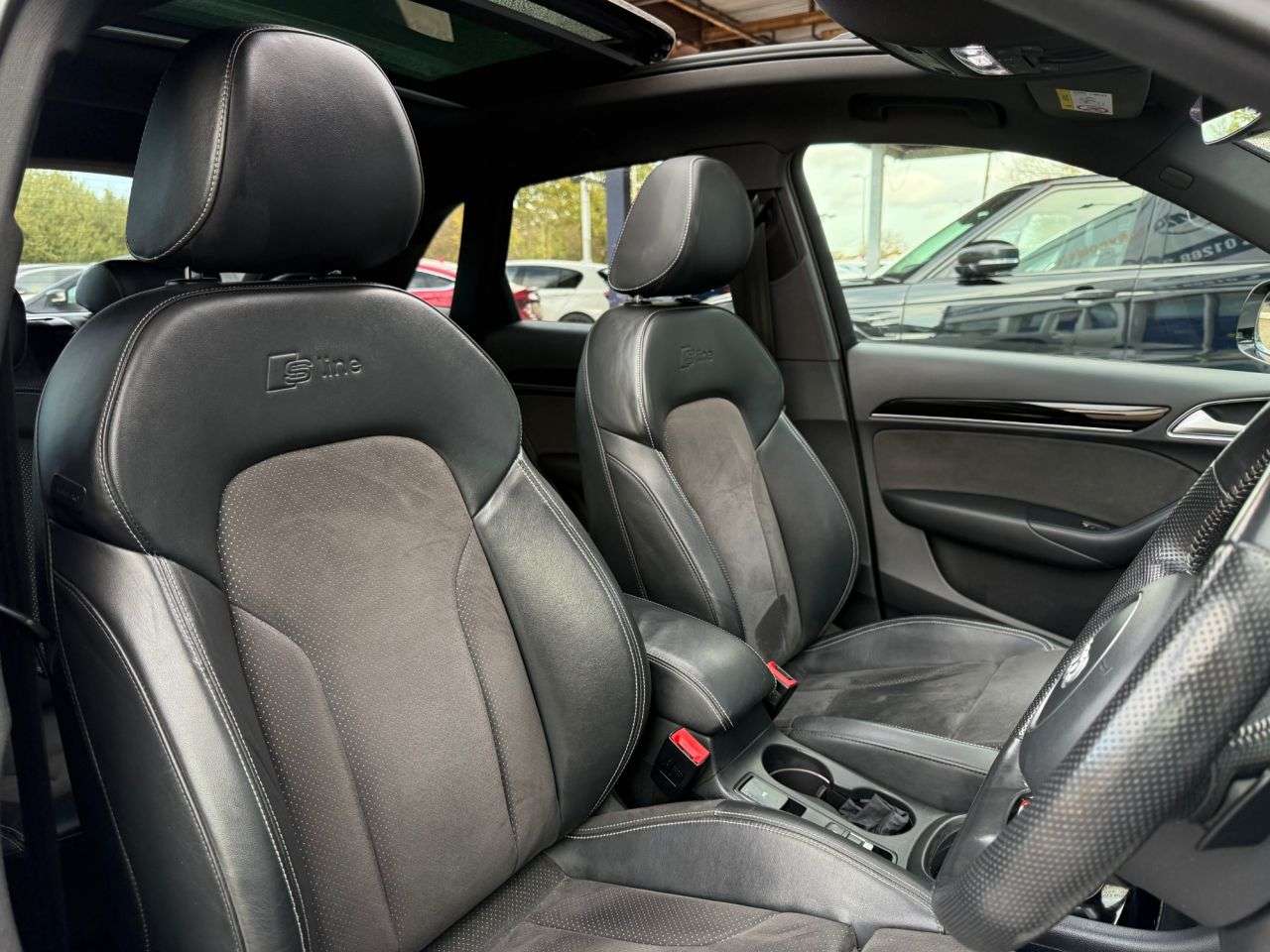 2017 AUDI Q3 2017 AUDI Q3