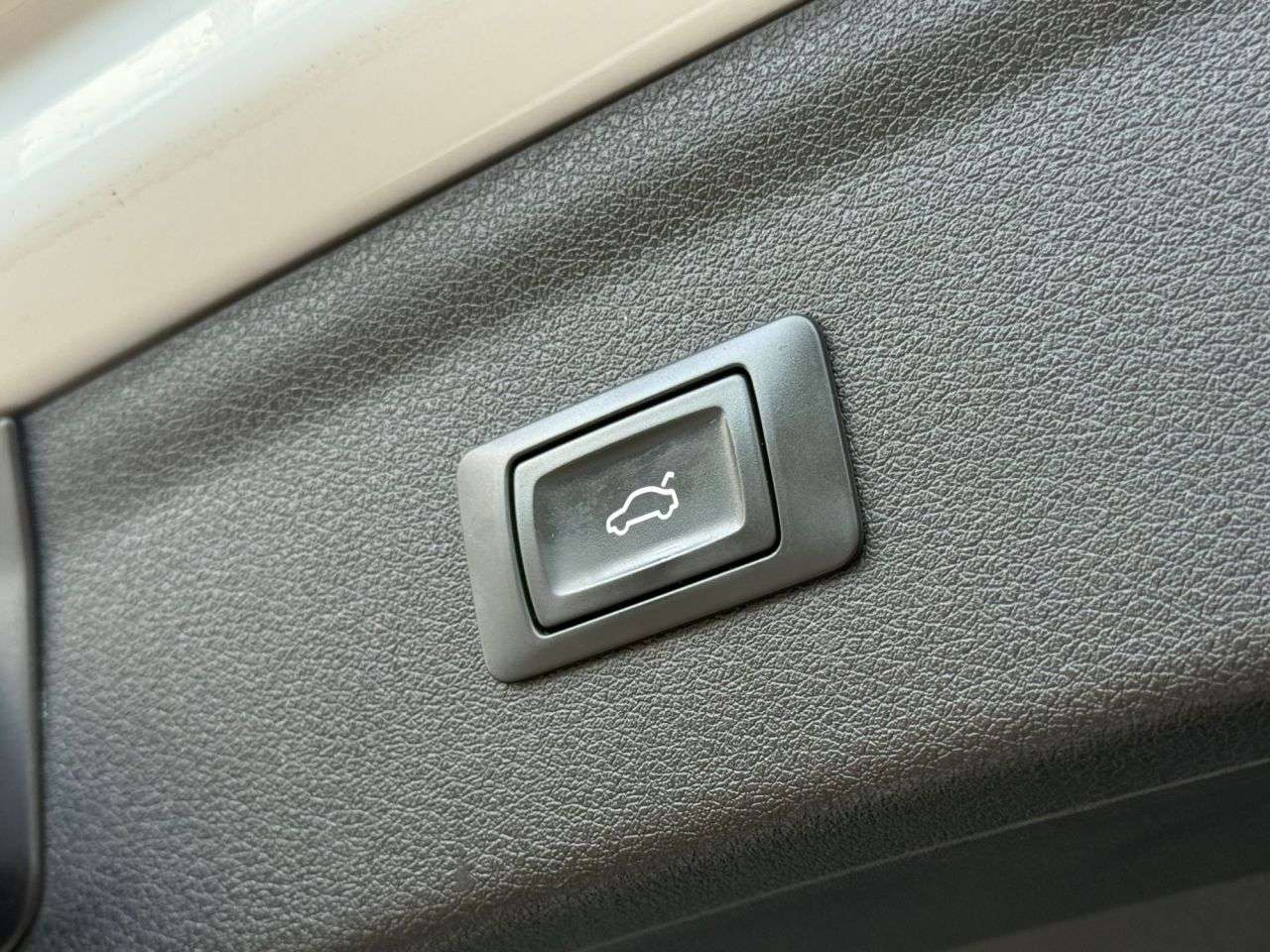 2017 AUDI Q3 2017 AUDI Q3