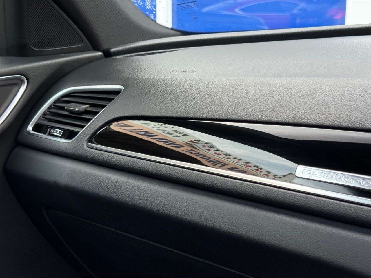 2017 AUDI Q3 2017 AUDI Q3