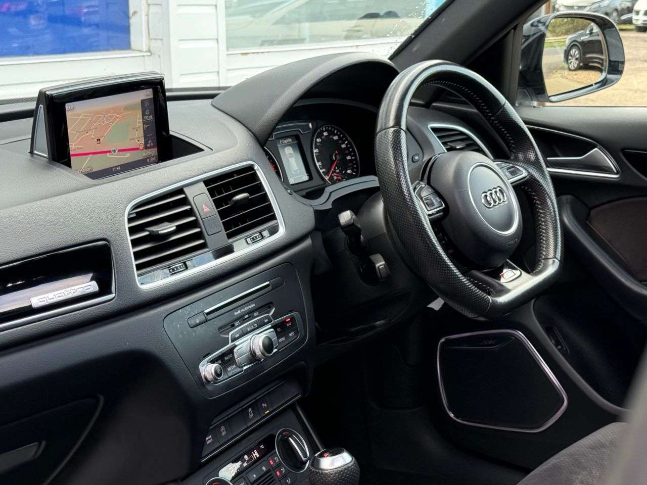 2017 AUDI Q3 2017 AUDI Q3