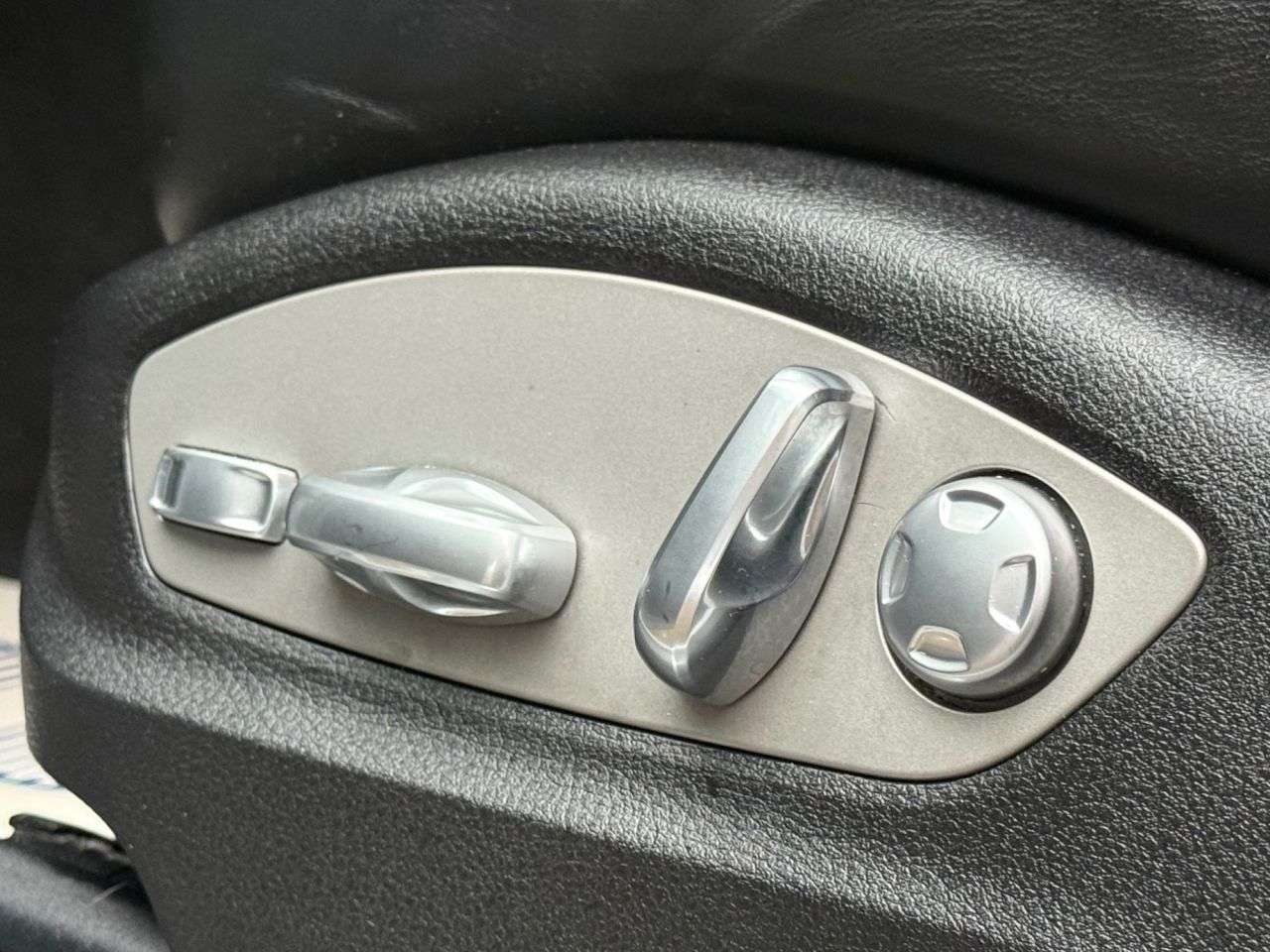 2018 PORSCHE MACAN 2018 PORSCHE MACAN