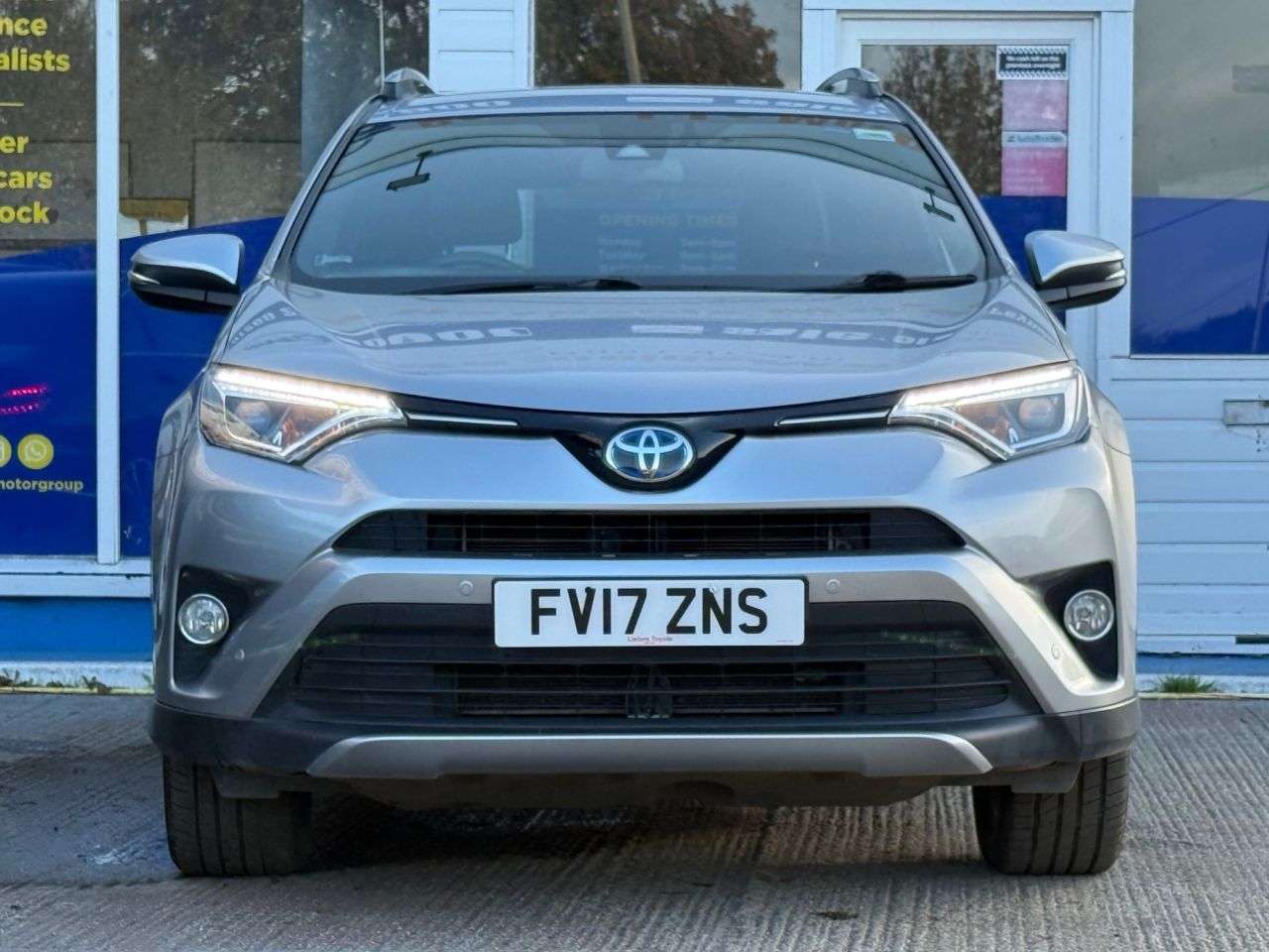 A 2017 TOYOTA RAV4 2.5 VVT-h Excel SUV 5dr Petrol Hybrid CVT 4WD Euro 6 (s/s) (Safety Sense, N A 2017 TOYOTA RAV4 2.5 VVT-h Excel SUV 5dr Petrol Hybrid CVT 4WD Euro 6 (s/s) (Safety Sense, N