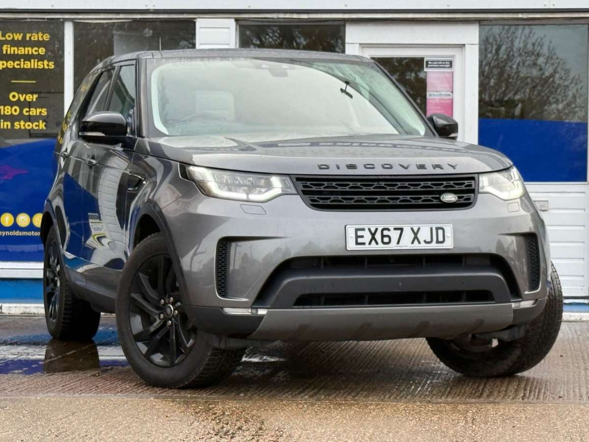 Check out this Land Rover Discovery 2017 Diesel Automatic
