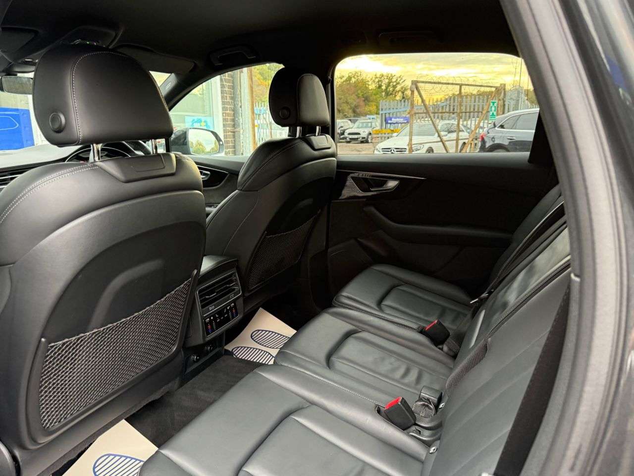 2022 AUDI Q7 2022 AUDI Q7