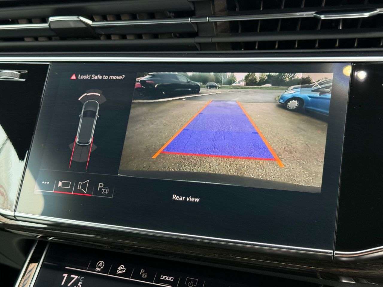 2022 AUDI Q7 2022 AUDI Q7