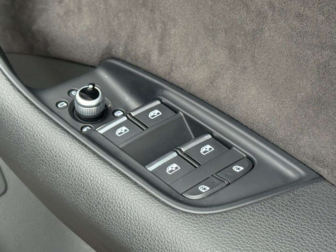 2022 AUDI Q7 2022 AUDI Q7