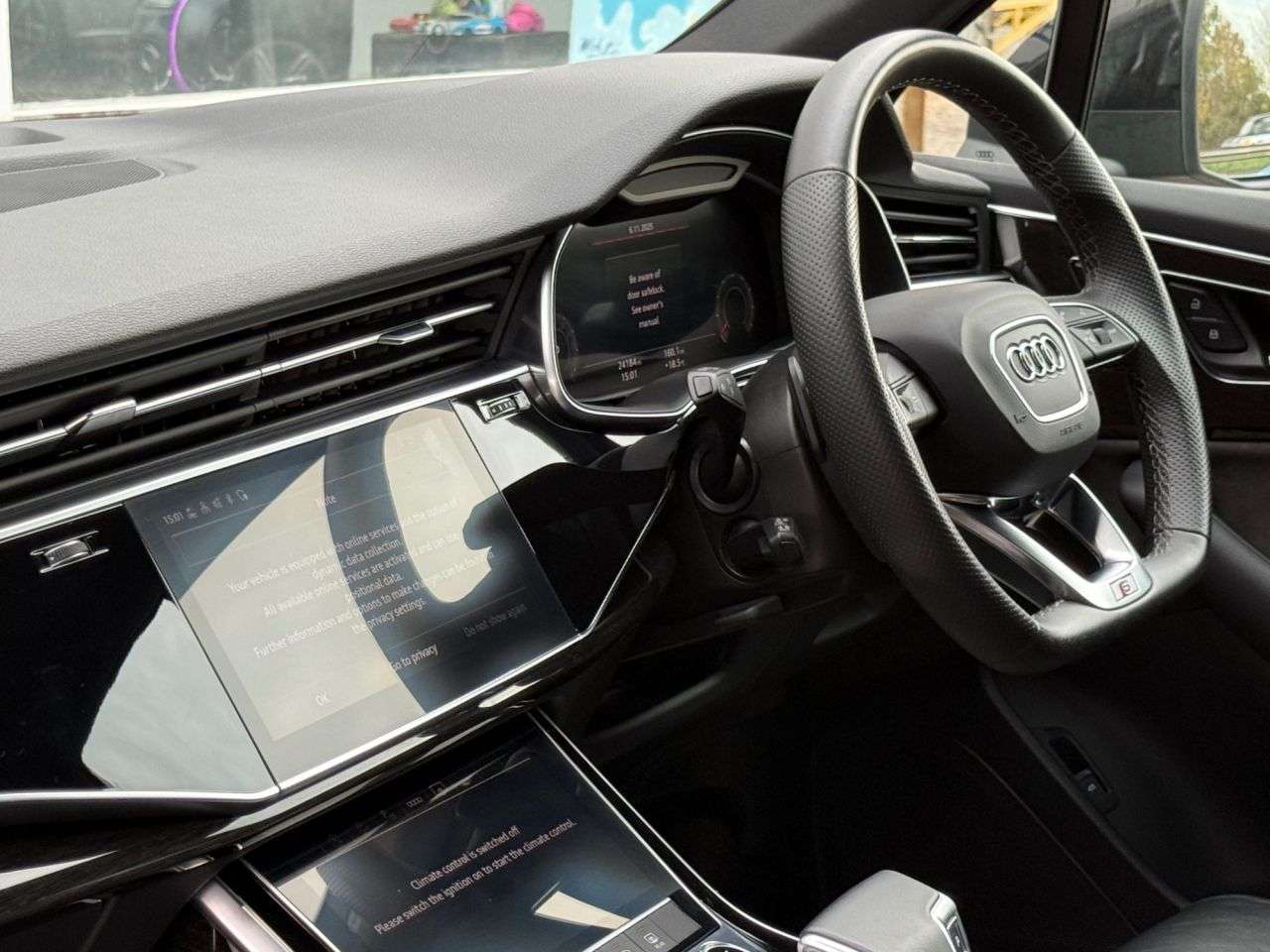 2022 AUDI Q7 2022 AUDI Q7
