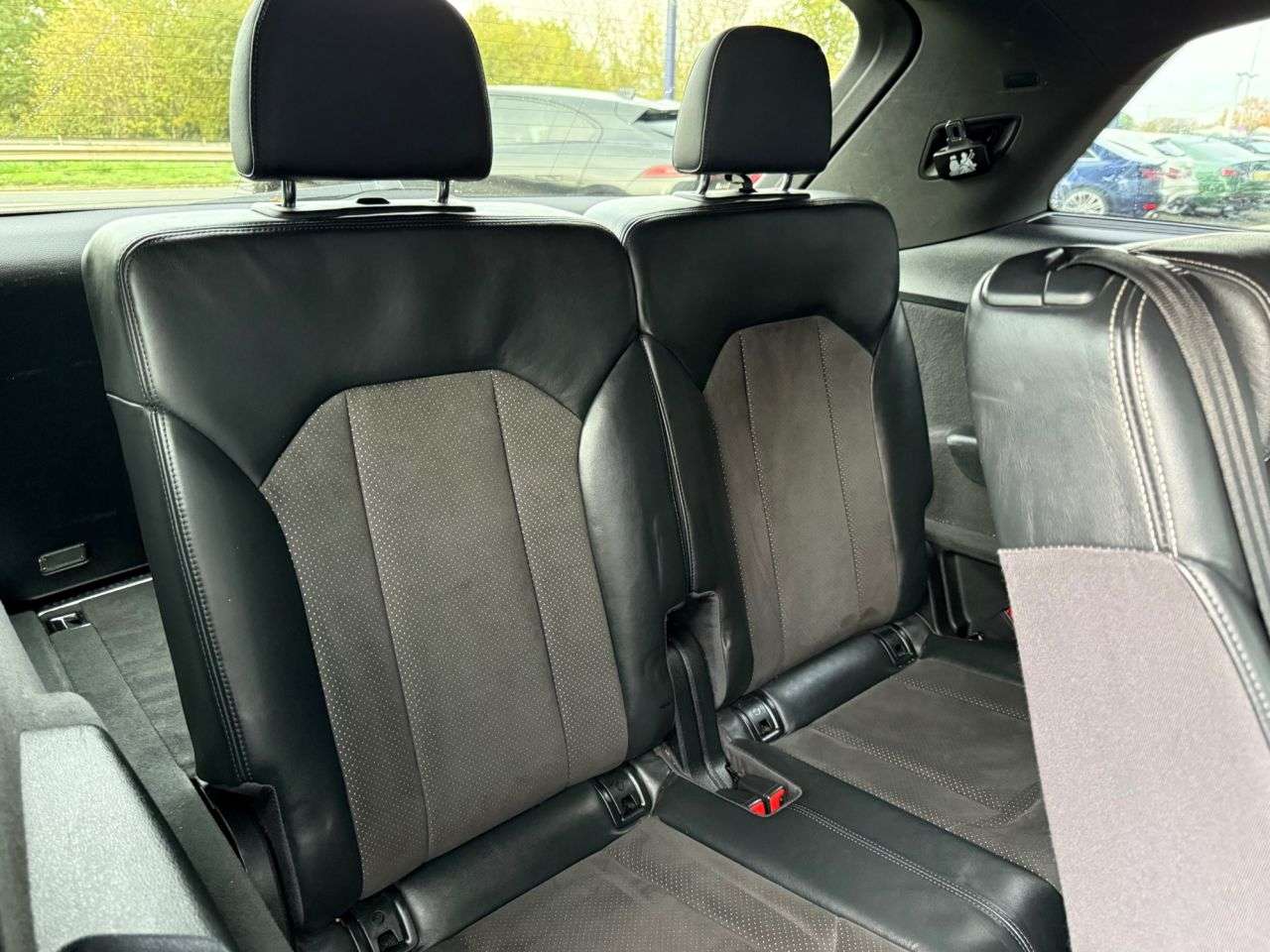 2017 AUDI Q7 2017 AUDI Q7