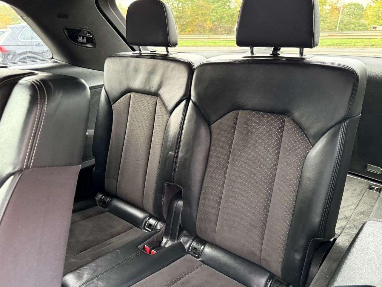 2017 AUDI Q7 2017 AUDI Q7