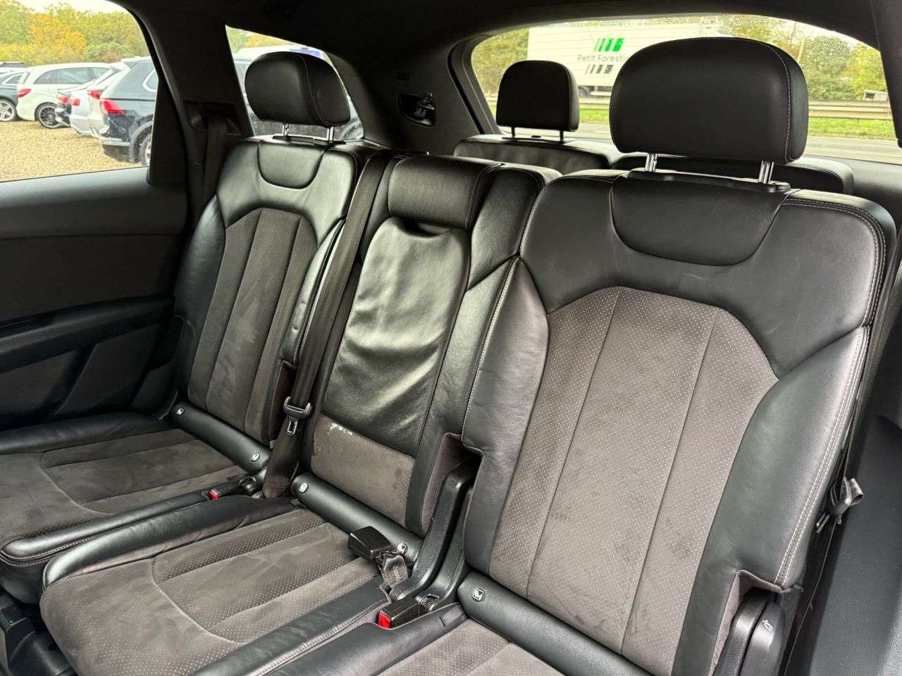 2017 AUDI Q7 2017 AUDI Q7