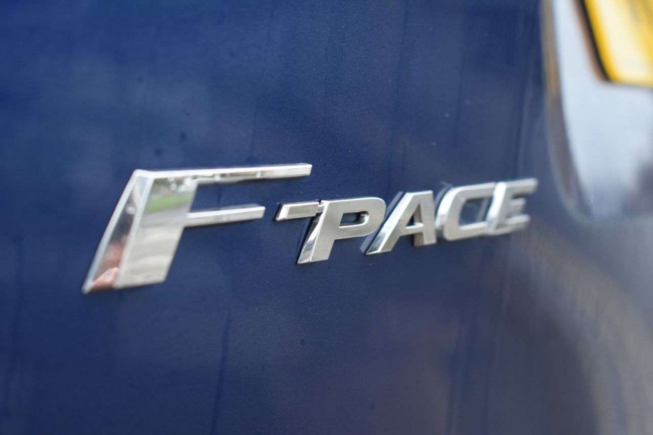 2021 JAGUAR F-PACE 2021 JAGUAR F-PACE