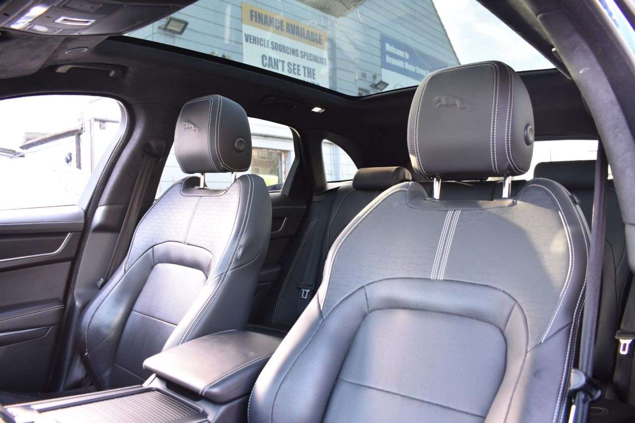 2021 JAGUAR F-PACE 2021 JAGUAR F-PACE