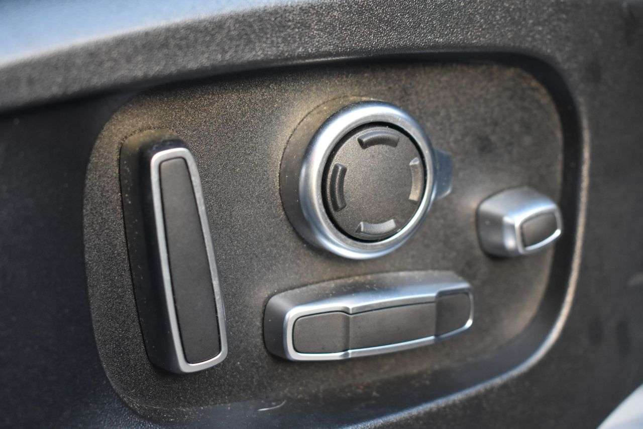 2021 JAGUAR F-PACE 2021 JAGUAR F-PACE