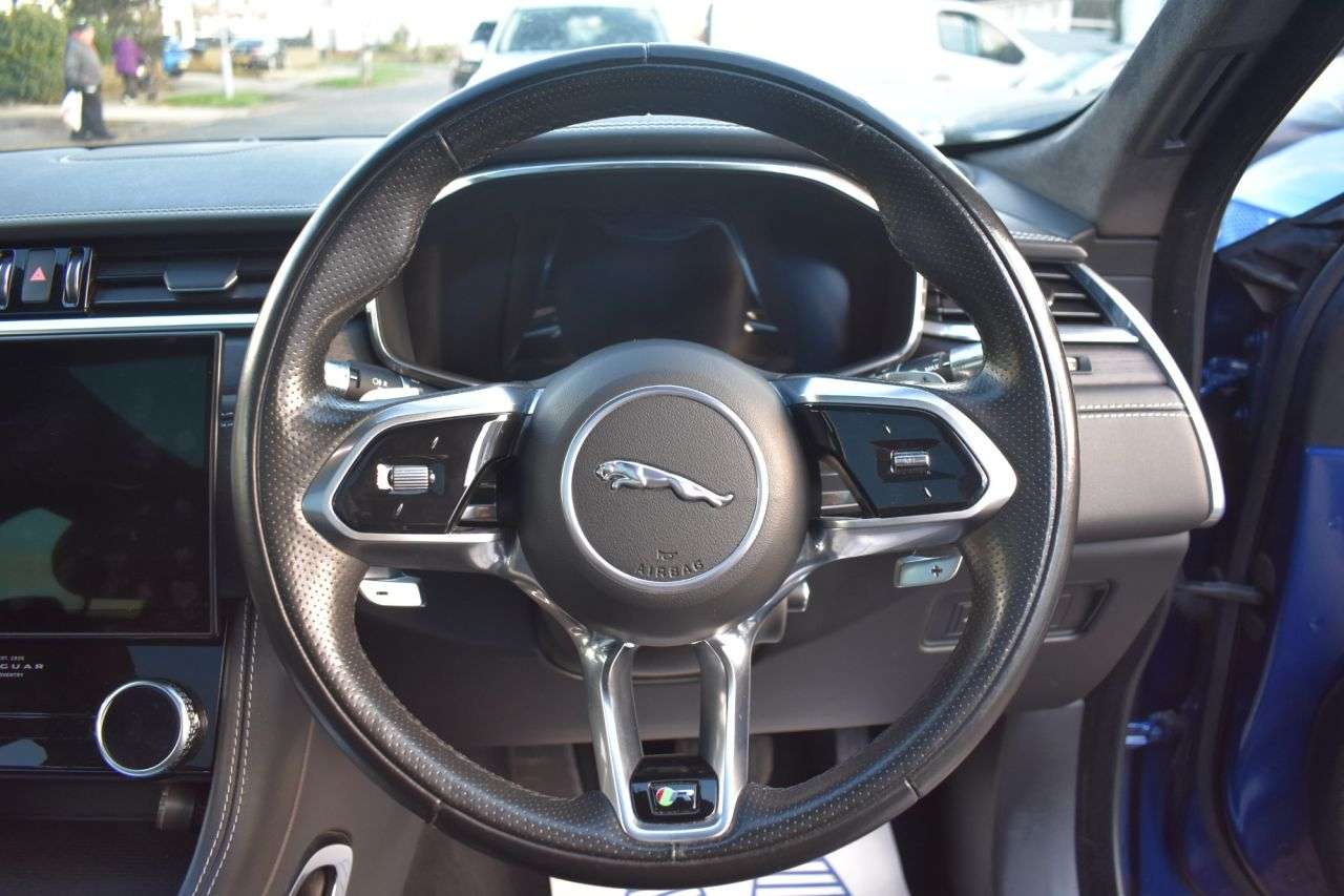 2021 JAGUAR F-PACE 2021 JAGUAR F-PACE