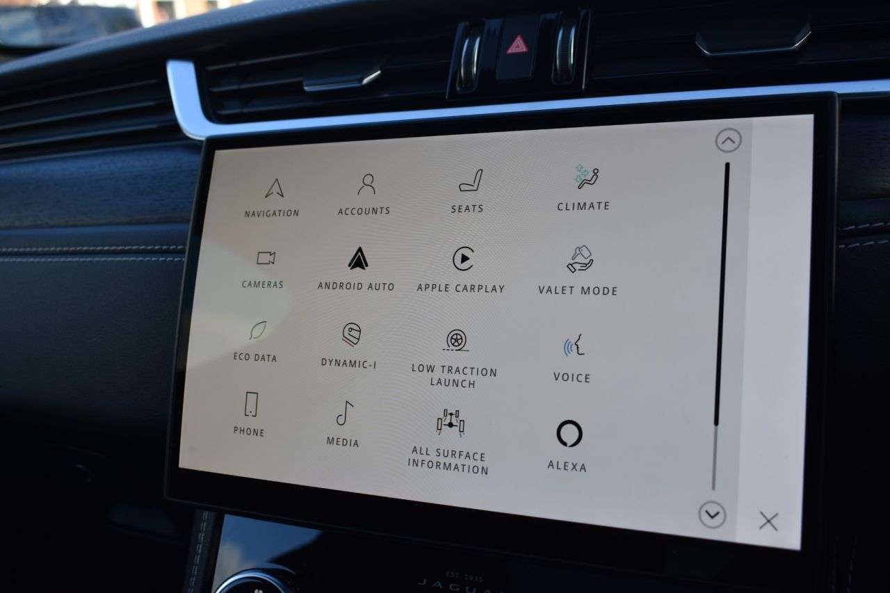 2021 JAGUAR F-PACE 2021 JAGUAR F-PACE