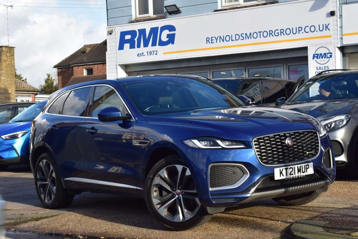 Check out this Jaguar F-pace 2021 Diesel Automatic