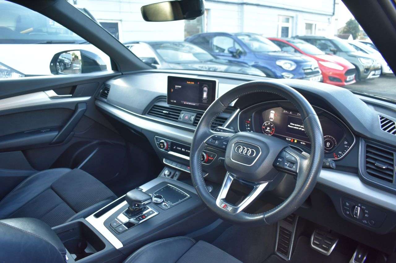 2019 AUDI Q5 2019 AUDI Q5