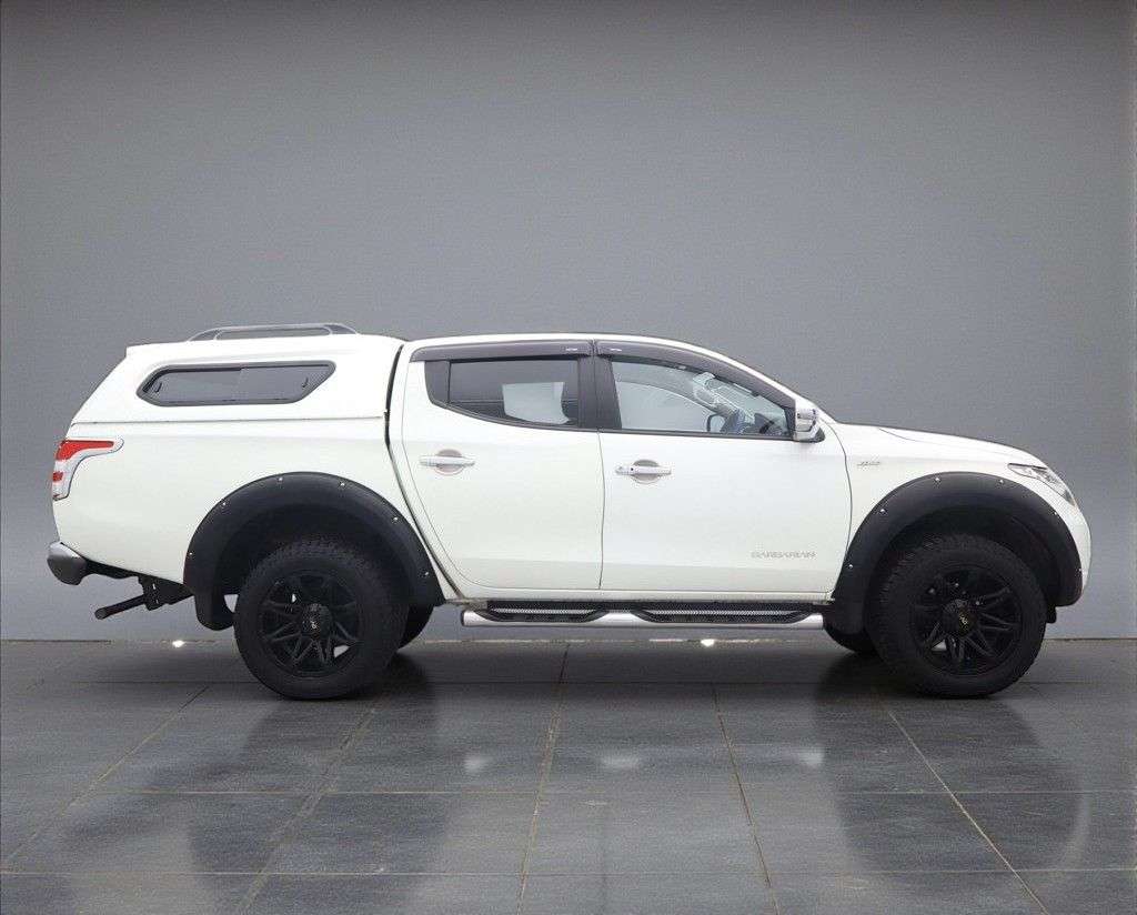 2016 MITSUBISHI L200 2016 MITSUBISHI L200