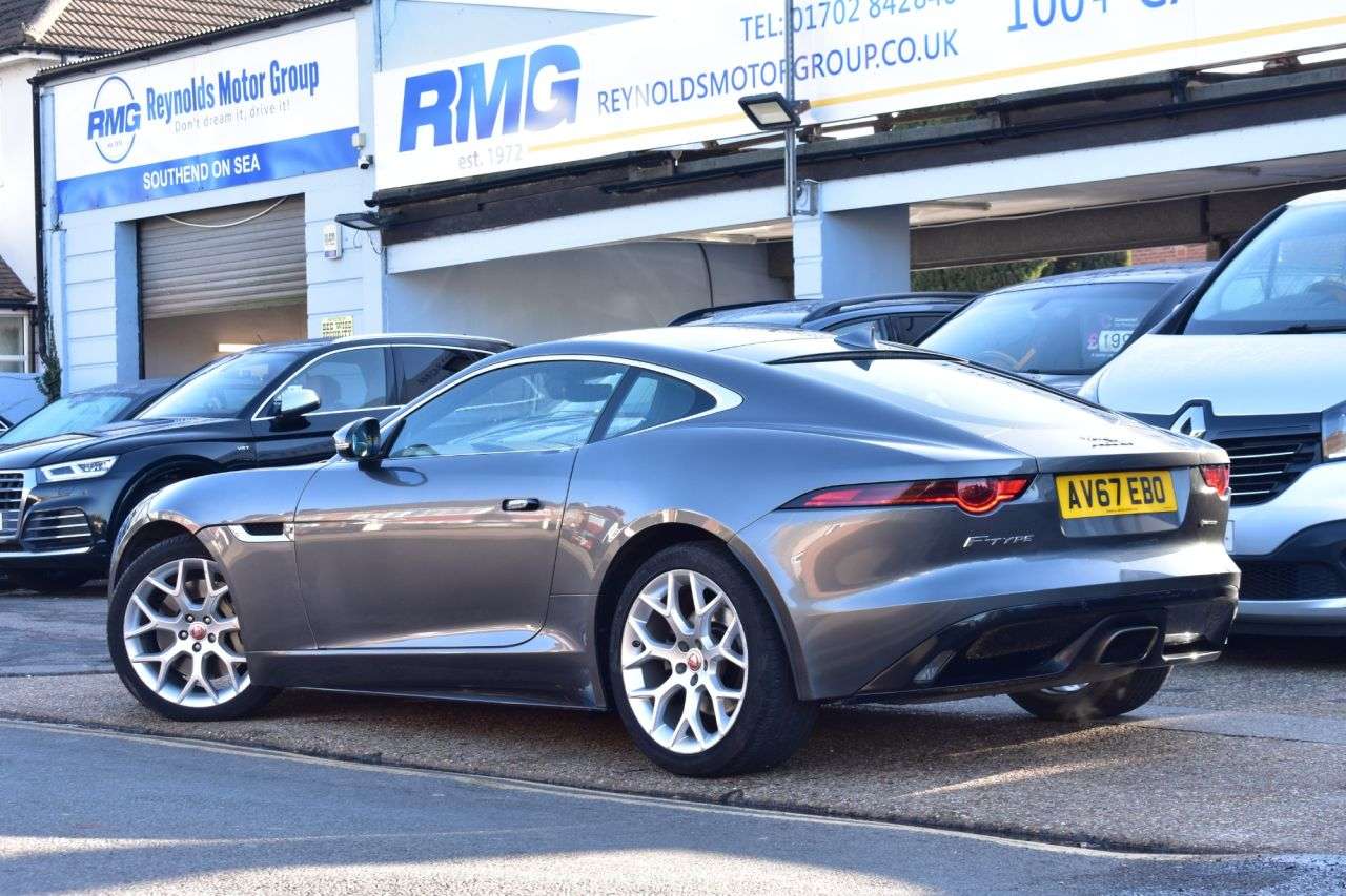 2017 JAGUAR F-TYPE 2017 JAGUAR F-TYPE