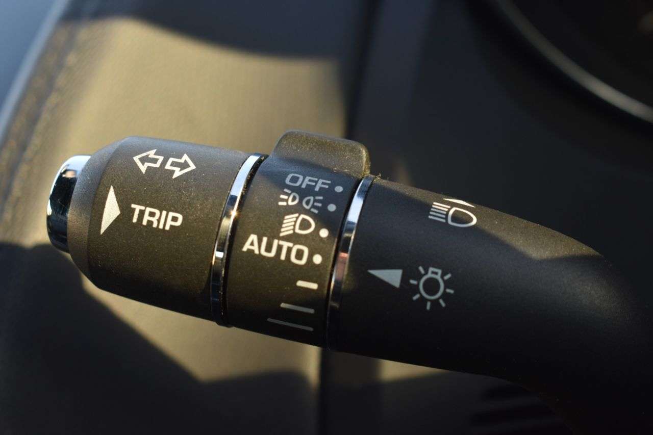 2017 JAGUAR F-TYPE 2017 JAGUAR F-TYPE