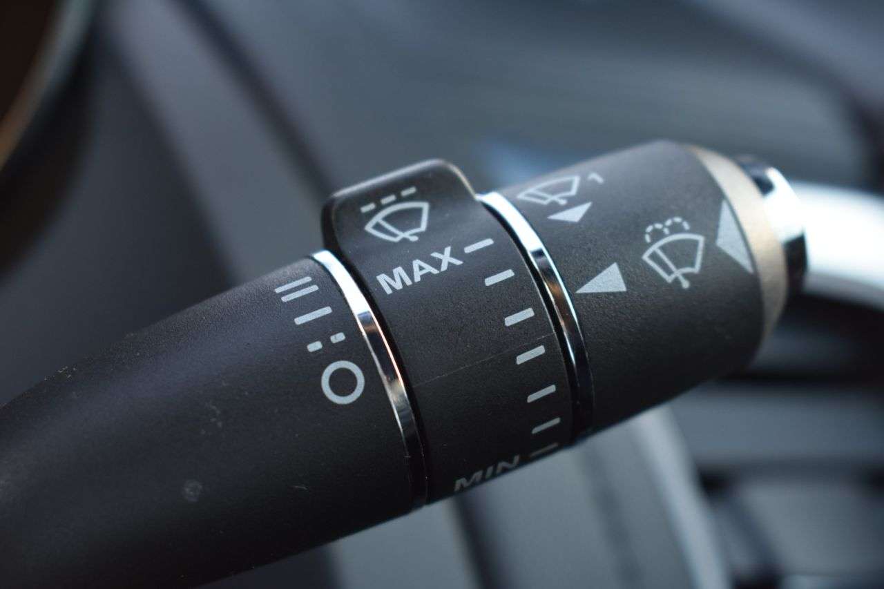 2017 JAGUAR F-TYPE 2017 JAGUAR F-TYPE