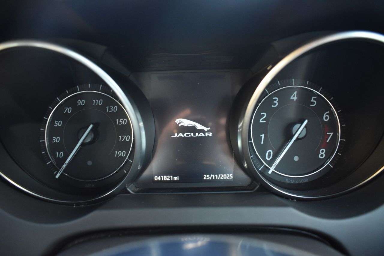 2017 JAGUAR F-TYPE 2017 JAGUAR F-TYPE