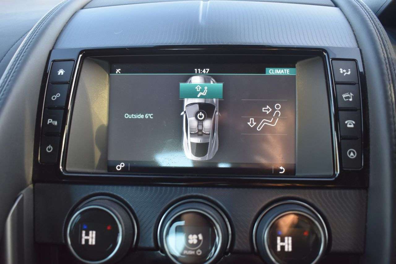 2017 JAGUAR F-TYPE 2017 JAGUAR F-TYPE