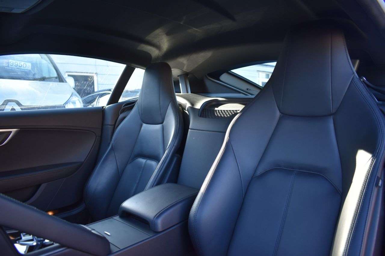 2017 JAGUAR F-TYPE 2017 JAGUAR F-TYPE